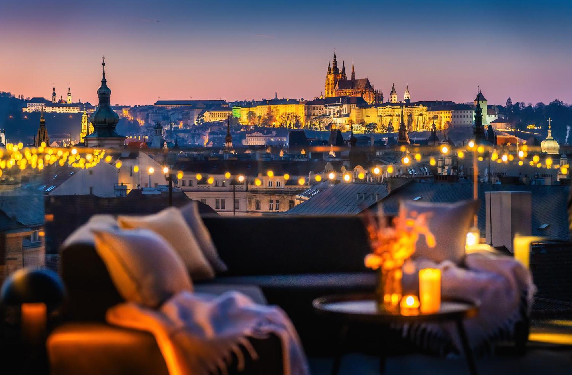 Billionaires Boutique Residence & Premium Suites, Old Town Prága Kültér fotó